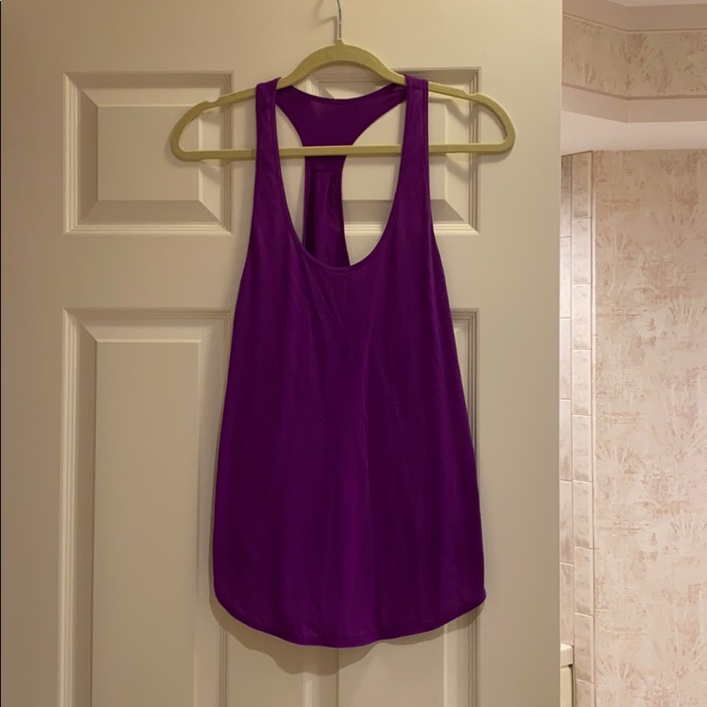 Lululemon tank